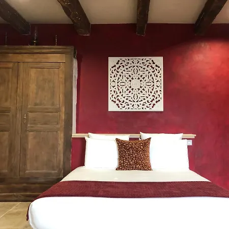 Maison Lapopie chambres et gîte-3